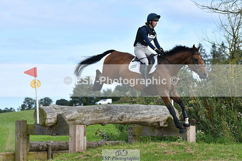 240804-175210-19375 - 721-Katie_Corbin-SPORTSFIELD_U2