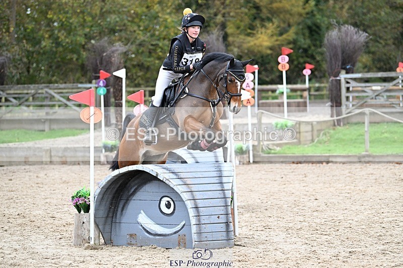 241117-134033-04238 - Cls 3 90-95cm 13.00 to 14.00