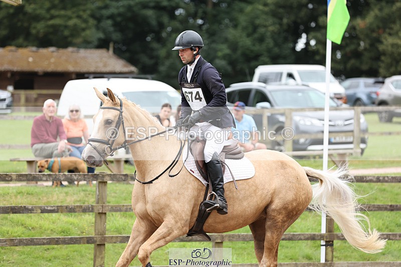 240804-143914-16001 - 674-Rupert_Batting-SSF_GOLDEN_PRINCESS