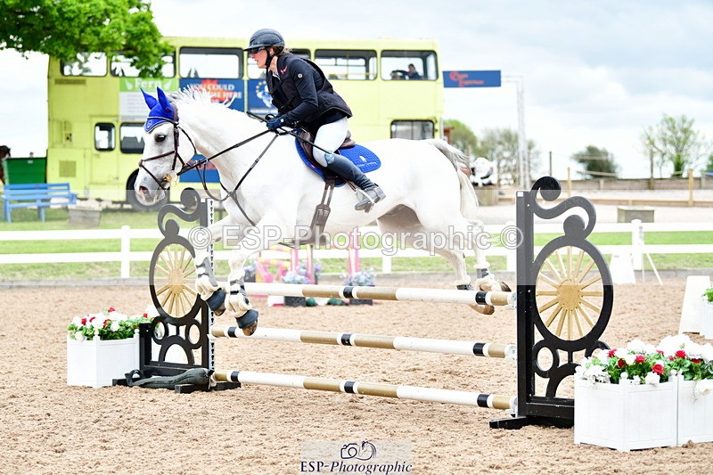 240524A-130140-03338 - Cls 22 95cm National Am Qualifier