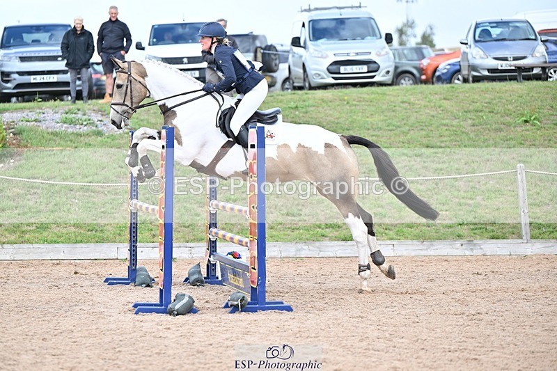 250831-122006-08204 - H-376-Chloe.Robinson