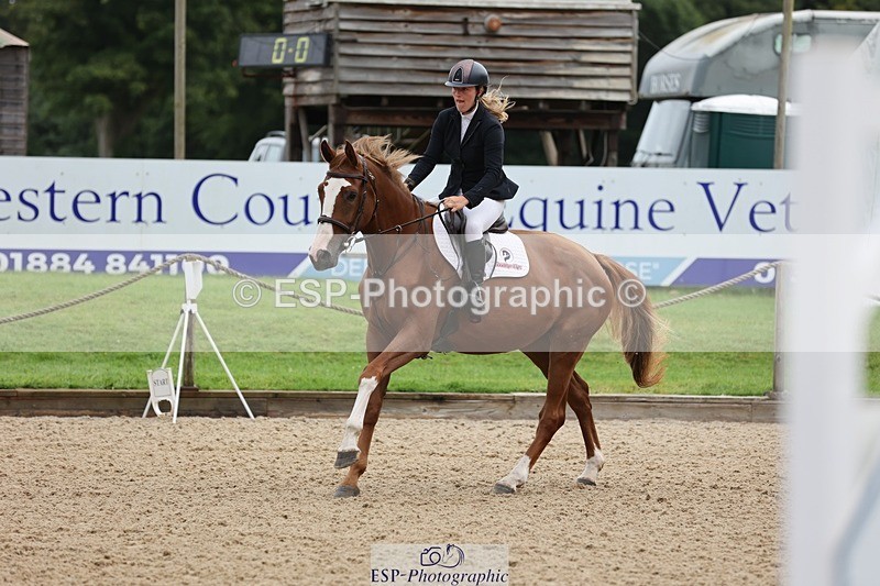 240817-083155-00033 - 01. Clear Round - 80cm