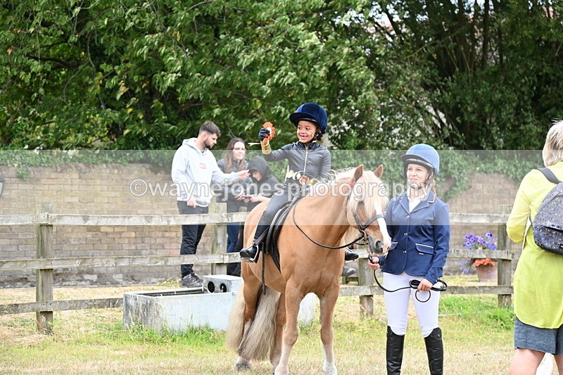 WJ6_9161 - Class 11 Fancy Dress