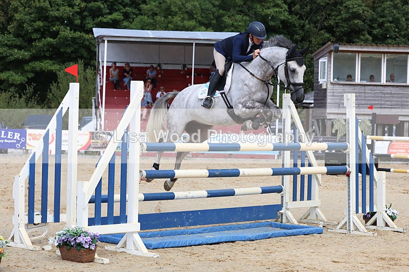 3E7A1886 - Class 9: Senior Foxhunter/1.20 open