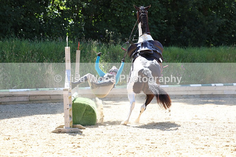 3E7A7052 - Class 2: 70cm