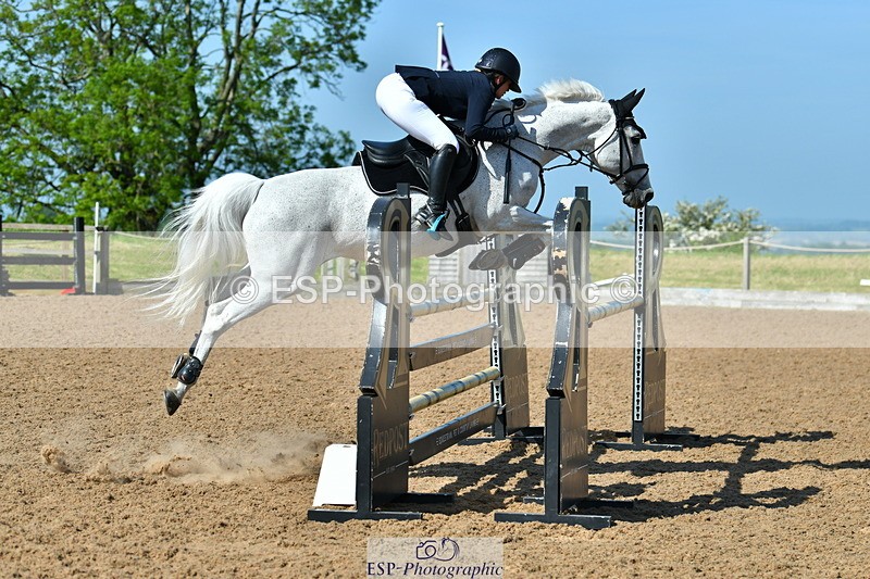 230527A-095134-03072 - Cls 13 Snr 1.05m + 1.10m Open