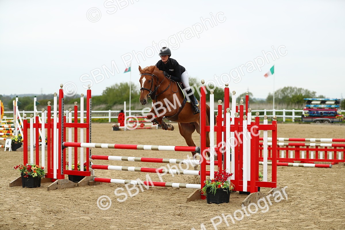 SBM_000262 - Class 2 - Senior British Novice 90cm