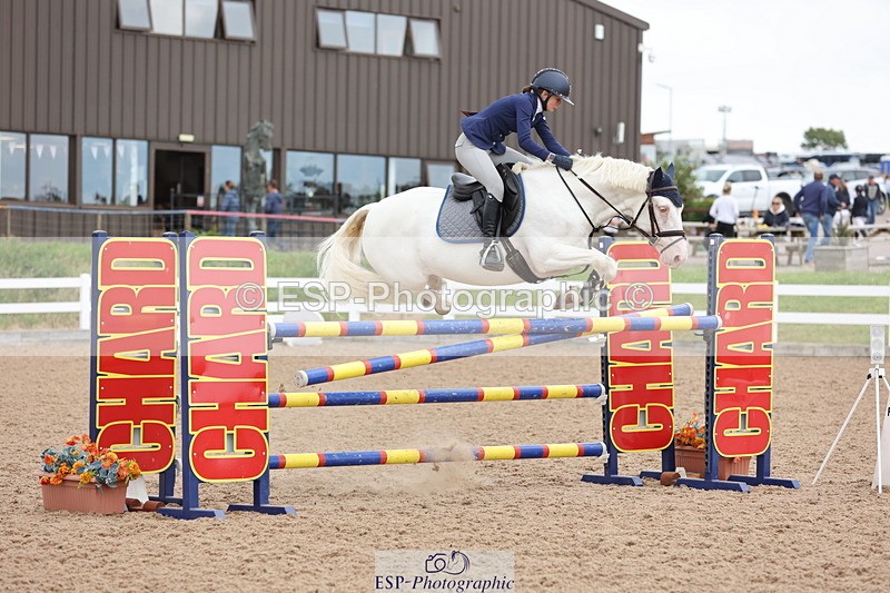 240630A-160908-15057 - Cls 33 Foxhunter and 1.10m Open