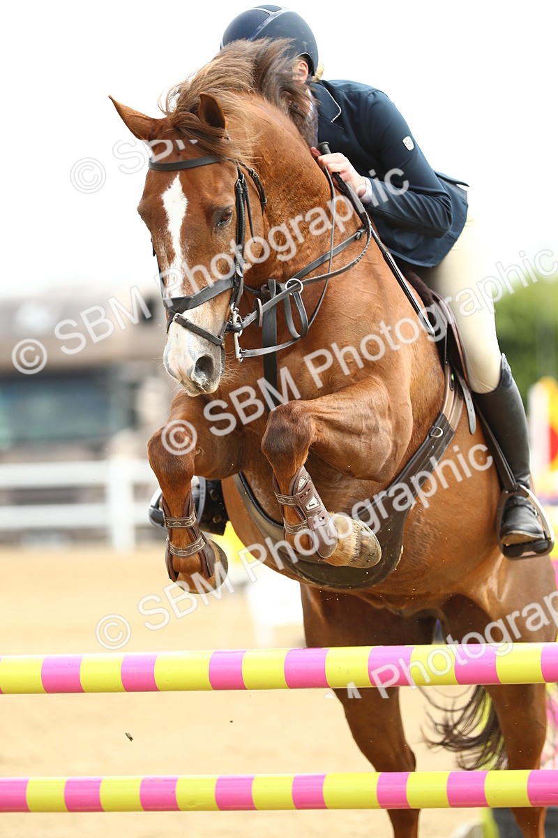 SBM_001114 - Class 4 - Senior Newcomers 1.10m