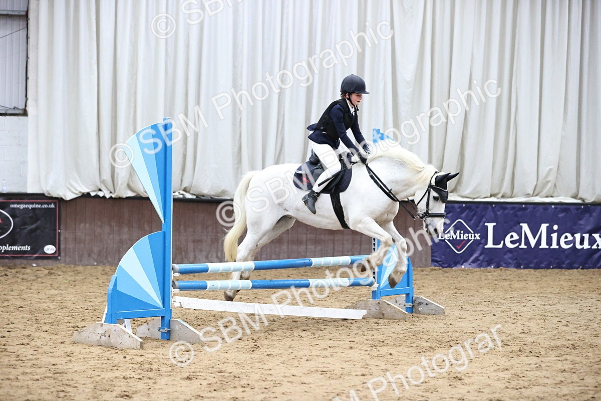 SBM_001375 - Class 5 - Henlow Veterinary Hospital 70cm