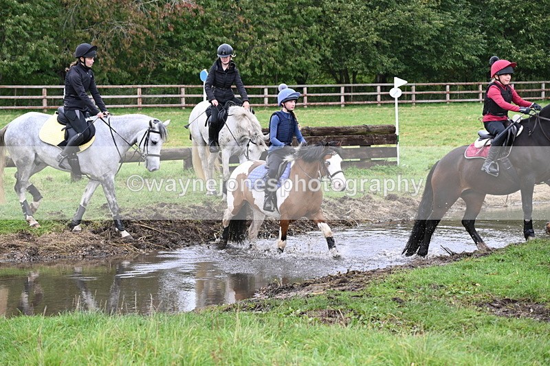 WJ6_6165 - Time at Photographer 12:41 to 13:05