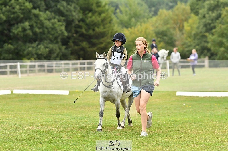 250820A-121019-05479 - 12 to 13.00