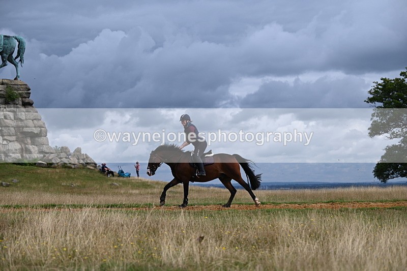 DSC_4468 - Time at Statue 09:50 to 11:09