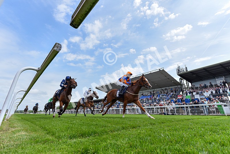 270526-Race 1-Lairy Mary-8918 - Race 1 14.15pm Happy Birthday Joe McCabe Claiming Stakes