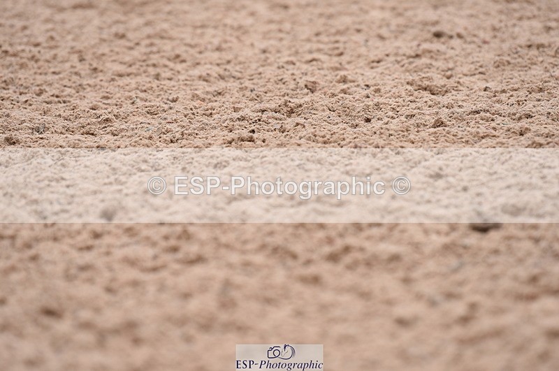 230701A-102014-04315 - Cls 2 Intro B