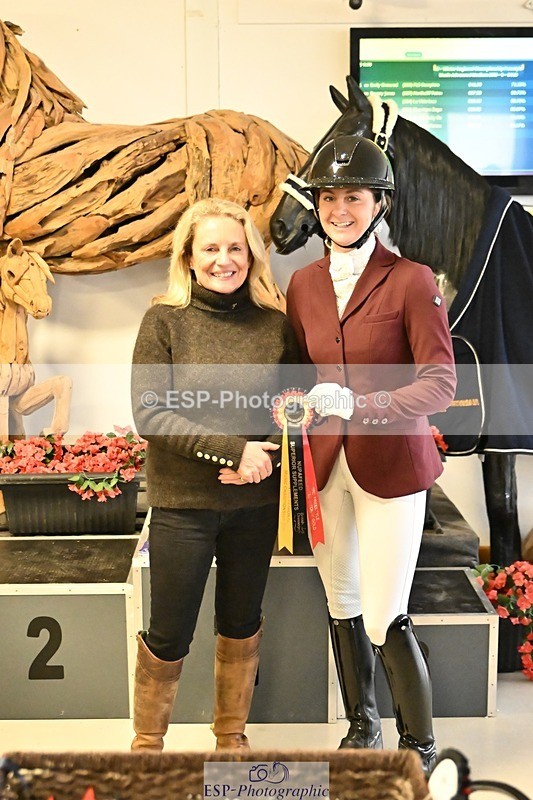 250216-125620-05523 - FS Adv Medium Gold Presentations