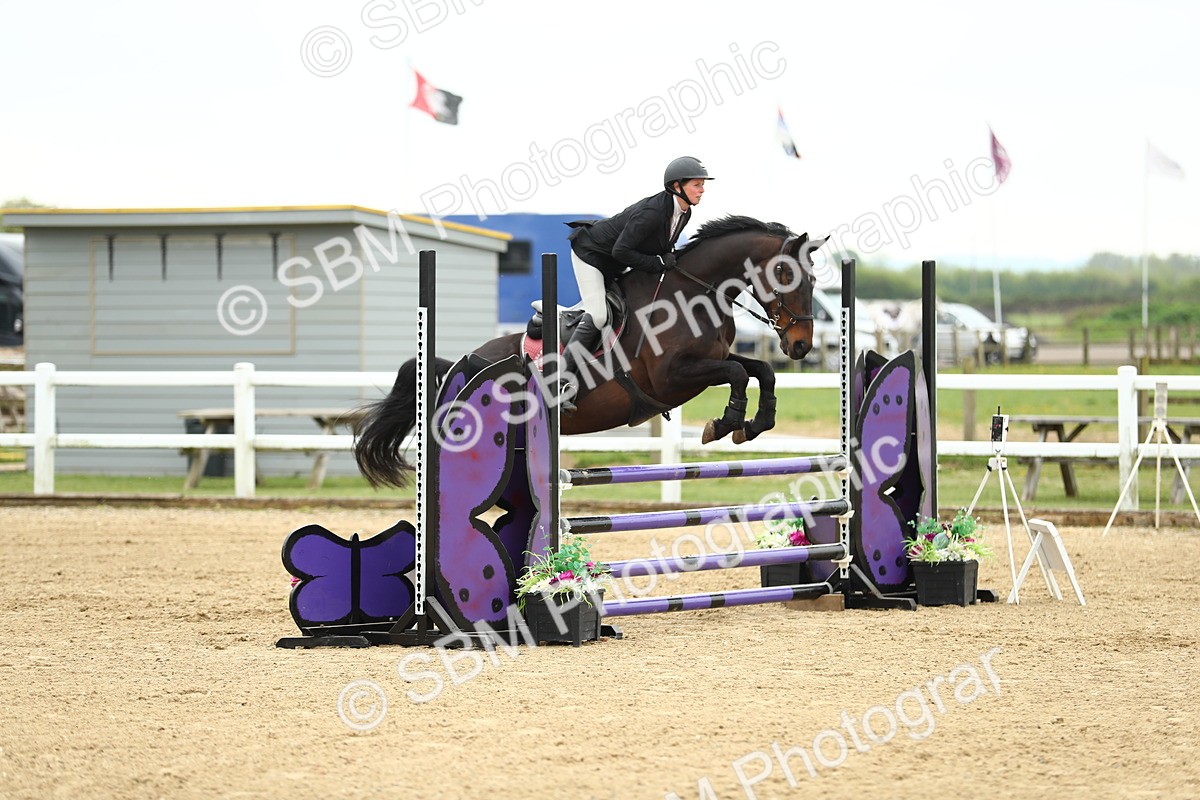 SBM_000268 - Class 2 - Senior British Novice 90cm