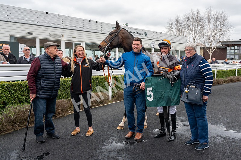 090425-Race 1-Stroxx-0432 - Race 1