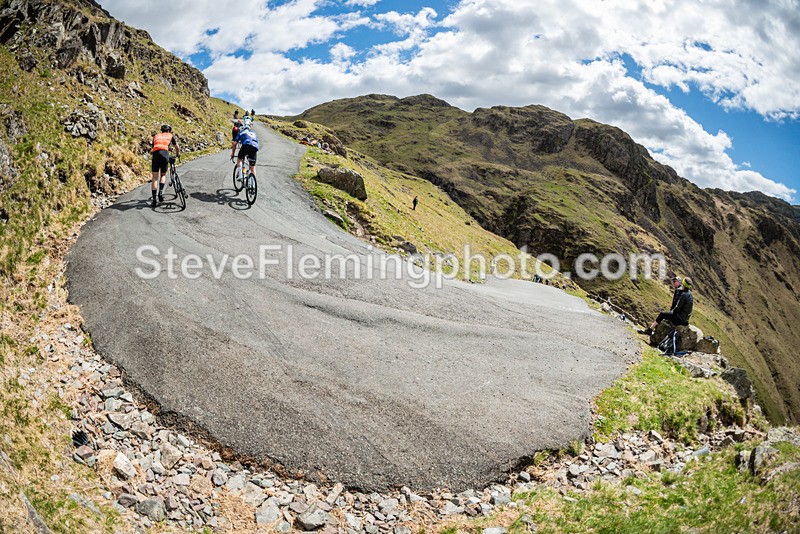 124125 - Hardknott Hairpin 12.00 - 13.00