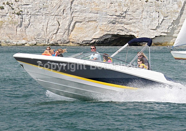 110829 MUSTANG SALLY IMG_3361 - Speedboats