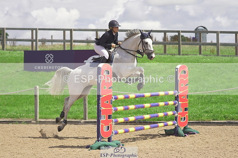 230806A-131100-02156 - Cls 14 Snr Foxhunter & 1.20m Open