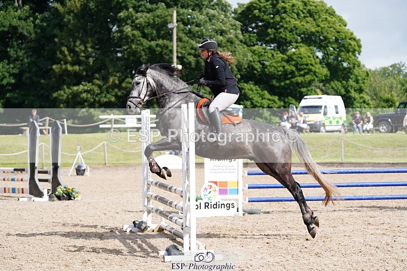 250613A-093846-01112 - Cls 9 85cm Amateur Quali