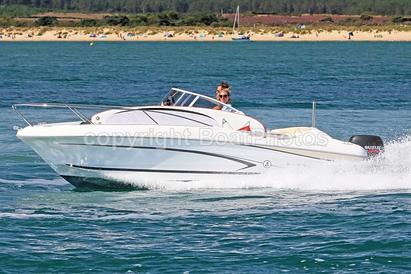 170813 JAYGEE - BENETEAU 650 1Y3A3352 - Motorboats - Open
