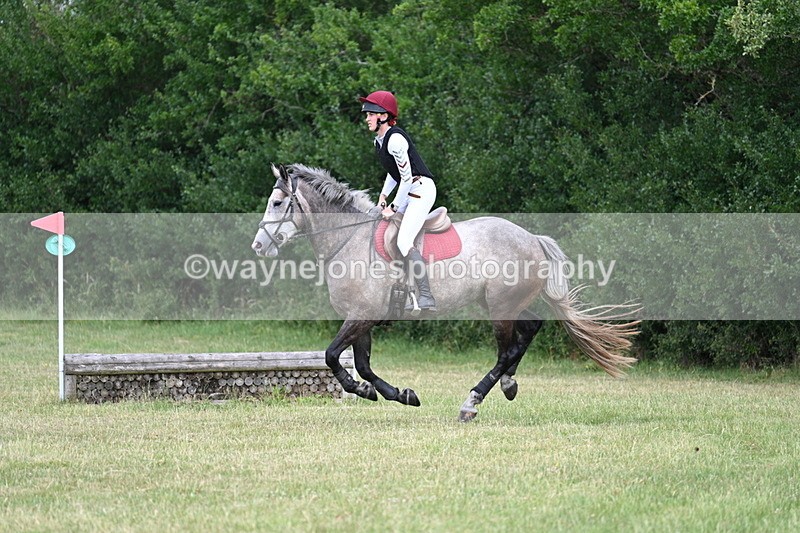 WJ7_5297 - 60cm XC Time 10:17 to 10:49