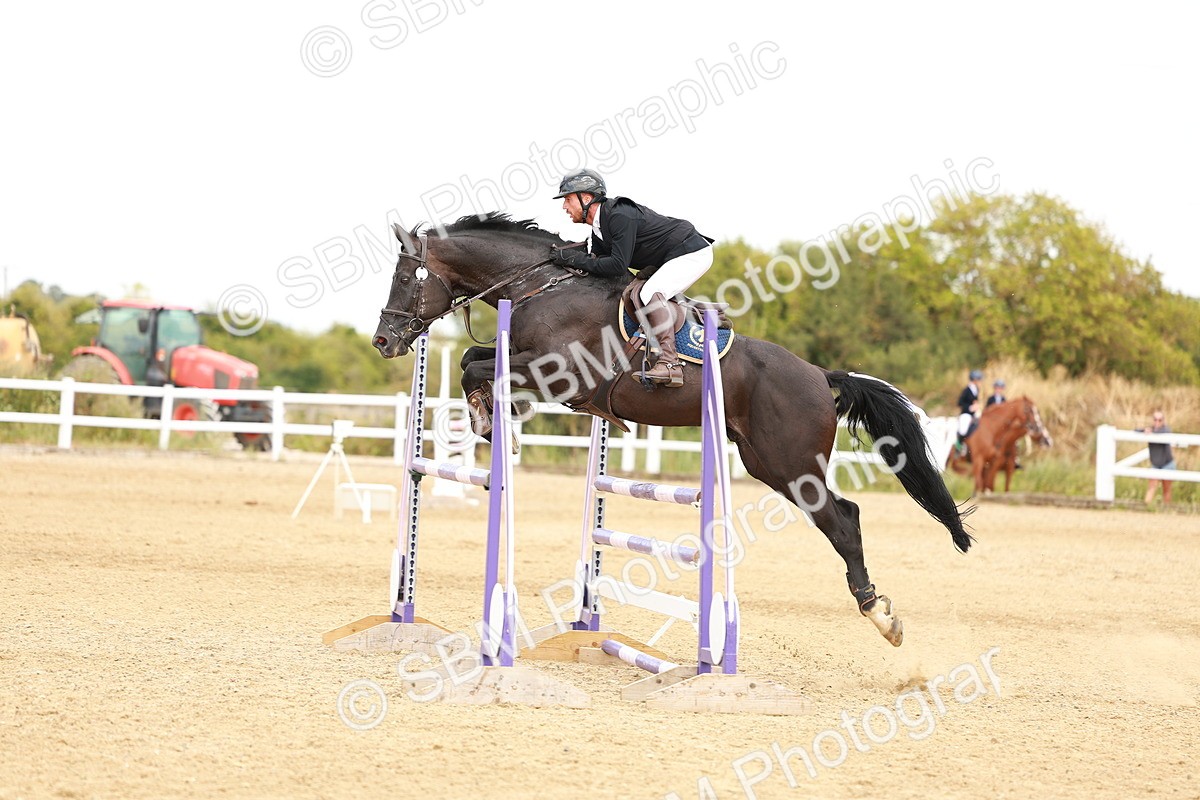 SBM_007145 - Class 4 - Senior British Newcomers - 1.10m