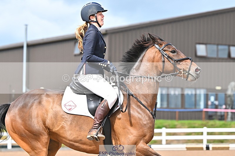 240723A-163344-00164 - 70cm