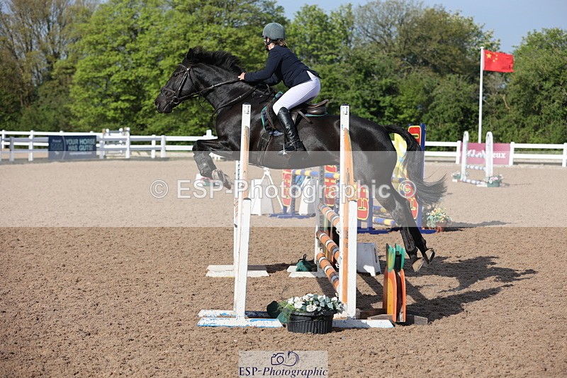 240510A-084434-04390 - Cls 13 British Novice and 90cm Open