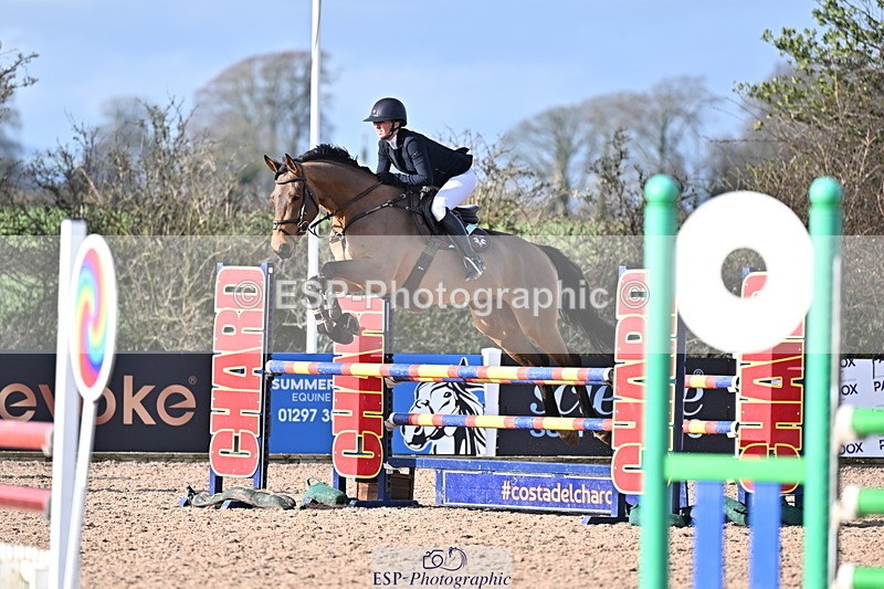 260204A-124952-00274 - Cls 4 Newcomers and 1.10m