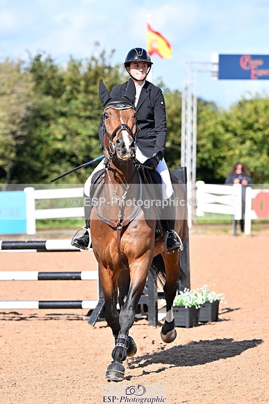 240912A-113512-01220 - Cls 9 Snr Discovery and 1m Open