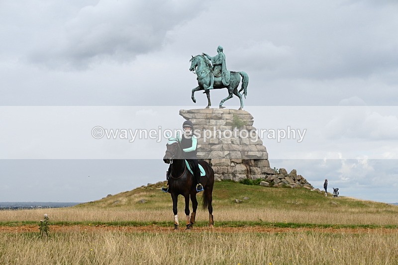 DSC_8042 - Time at Statue 13:52 to 14:33