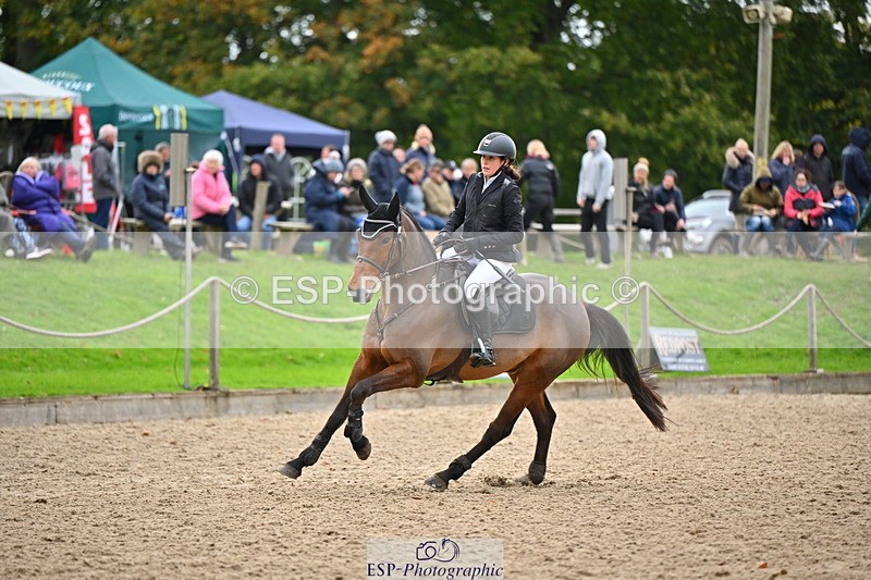 251026A-142815-25136 - G-504-Eliza.Langman-Rouse