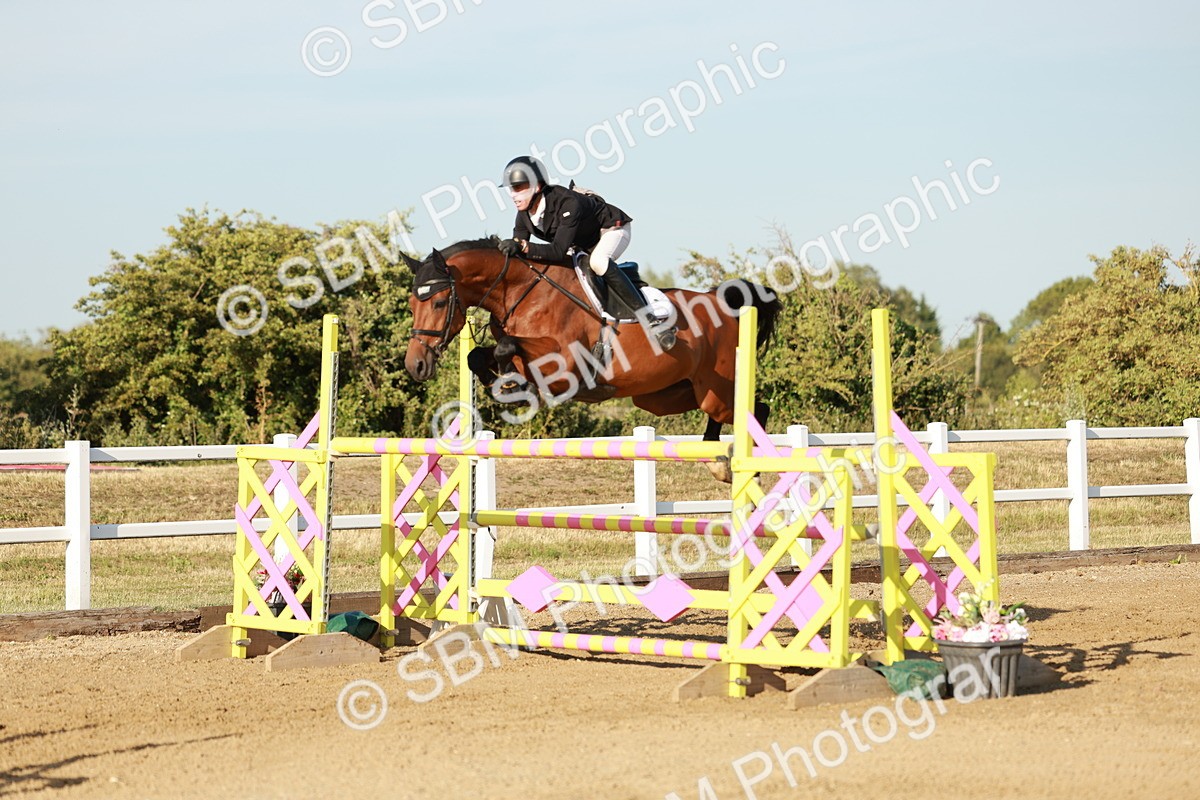 SBM_008875 - Class 6 - National 1.30m 1.40m Open Handicap