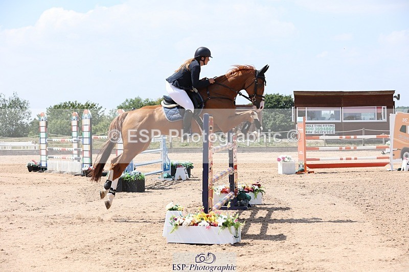 250725-135356-03103 - Cls 3 Snr Foxhunter