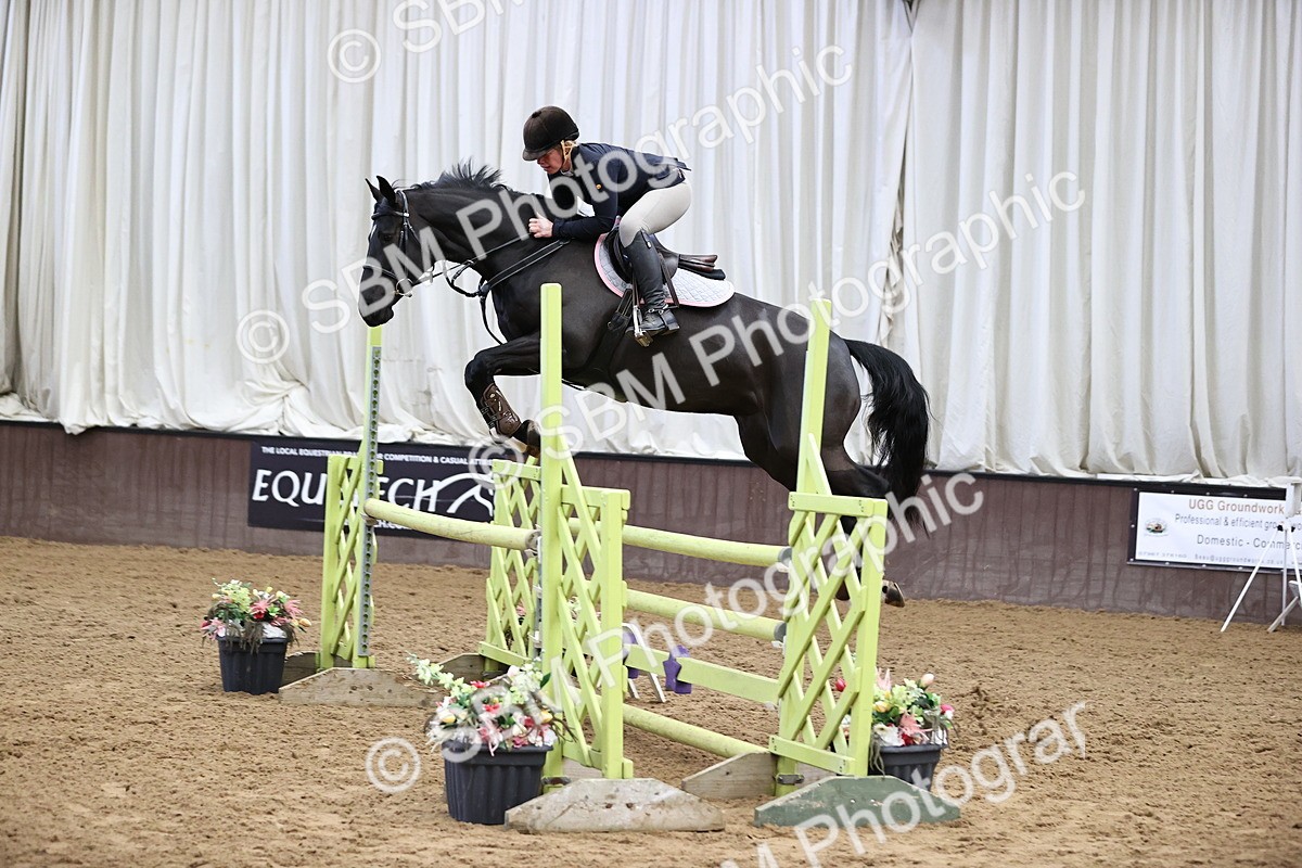 SBM_001828 - Class 4 - Senior Newcomers - 1.10m Open