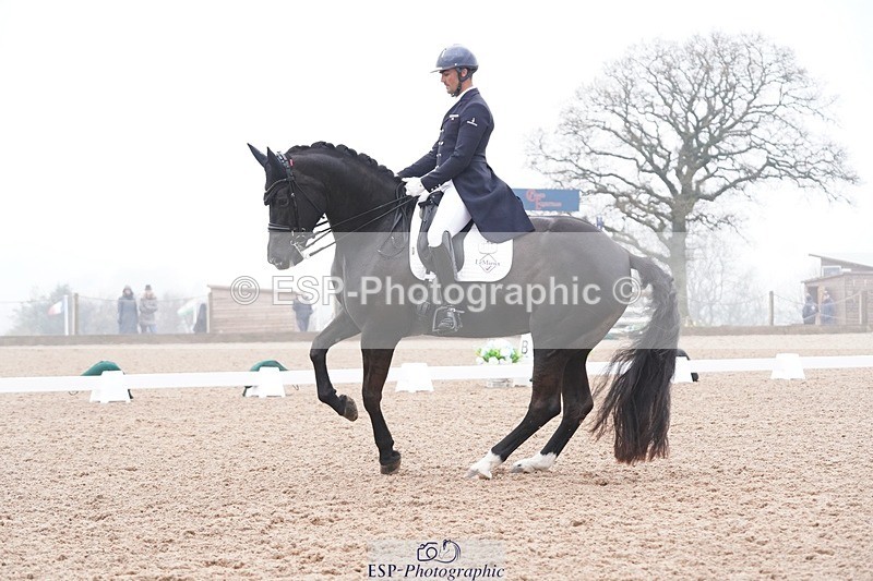 250404-092810-04041 - 022-Jezz.Palmer-Romanno.Weltino