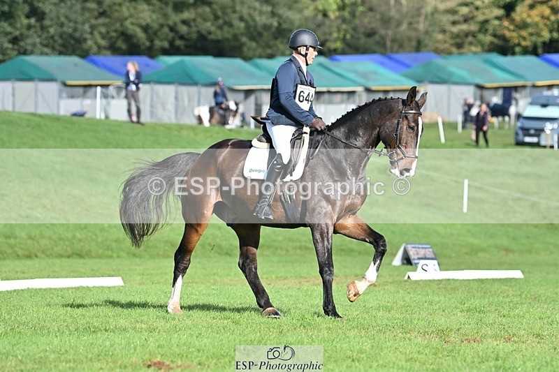 231020-110531-07787 - 644-HANDS.FREE-Alec.Miles-DR