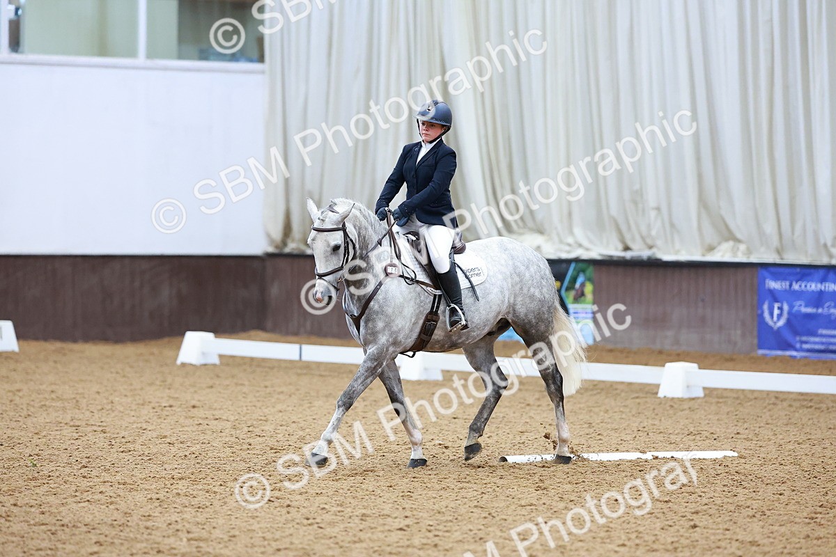 SBM_001044 - Class 12 - Novice 2