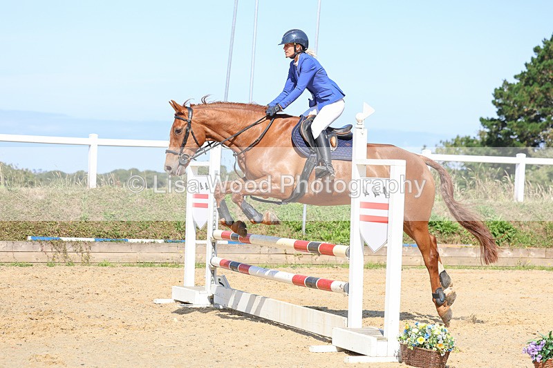 3E7A0951 - Class 4: Senior British Novice/90cm open