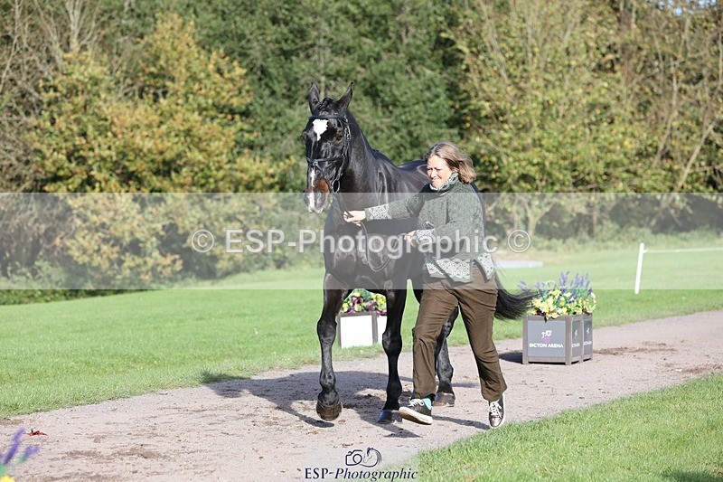 241027-102329-15853 - 514-Georgina.Owen-BARATHEON