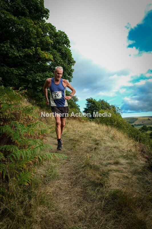 DSCF5566 - Reeth Fell race seniors