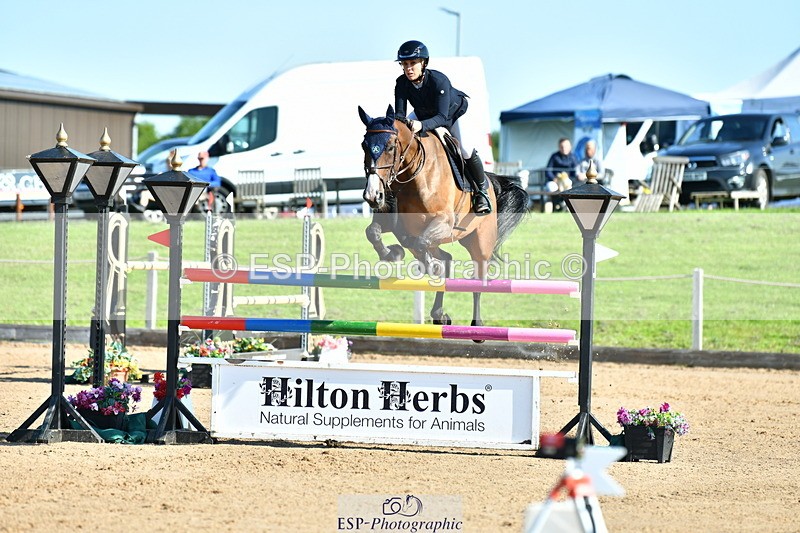 230720A-091750-01646 - Cls 1, 2 Star Small 1.30m