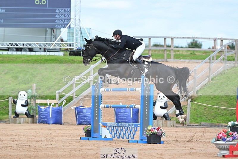 230721A-154608-07417 - Cls 10, 2 Star Big 1.45m Start to break