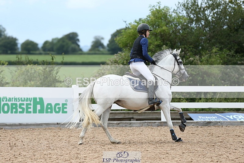 230716A-140929-03900 - Class 24 Junior 1.05m Open