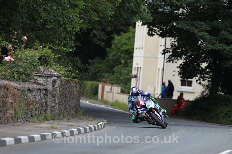  - Superstock Race