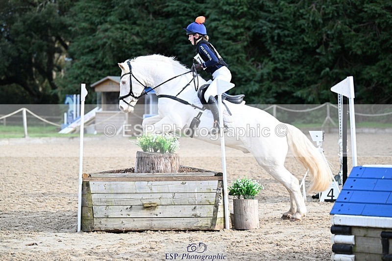 241117-102805-03128 - Cls 2 80-85cm 10.20 to 11.20