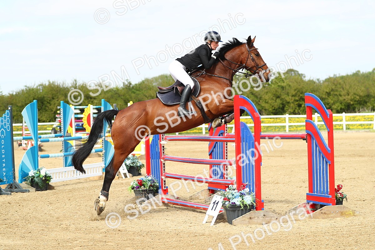 SBM_001254 - Class 5 - Senior Foxhunter 1.20m